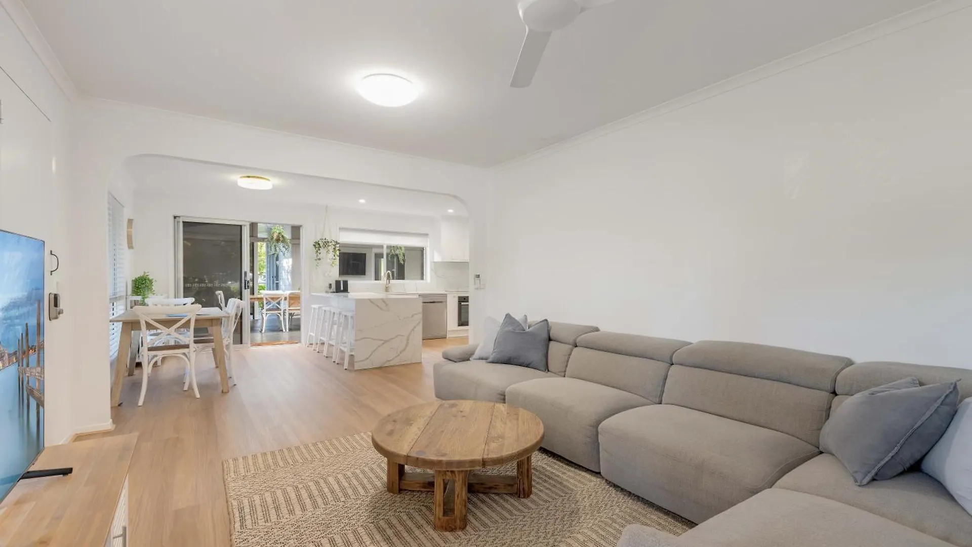 Vakantiehuis Pet Friendly House Maroochydore - 800M To The Beach Villa